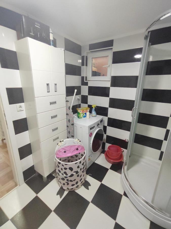 Bilja'S House Apartment Nis Luaran gambar